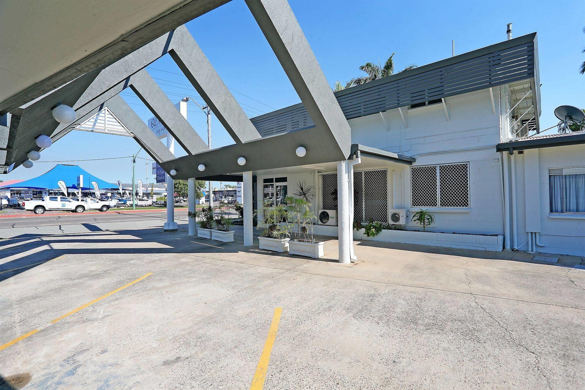 Townsville City Motel Екстериор снимка
